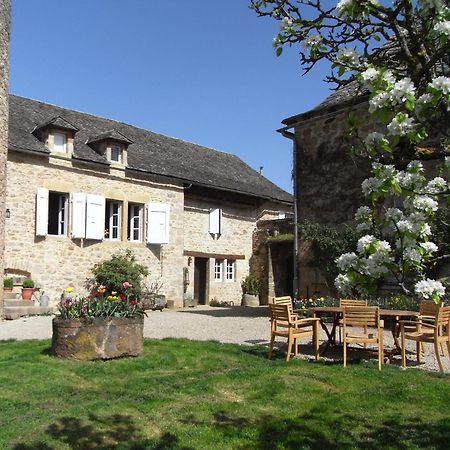 Chambres d'Hôtes du Hameau Les Brunes Bozouls Exterior foto