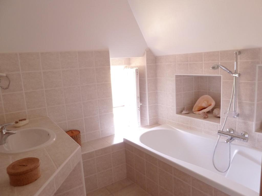 Chambres d'Hôtes du Hameau Les Brunes Bozouls Quarto foto