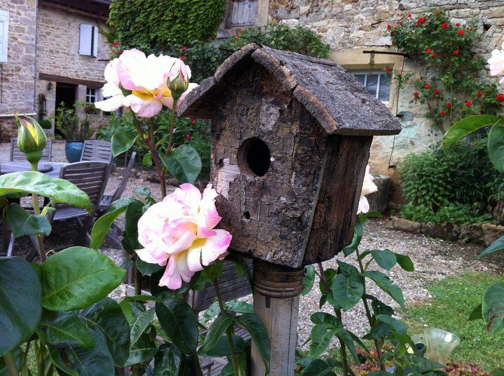 Chambres d'Hôtes du Hameau Les Brunes Bozouls Exterior foto